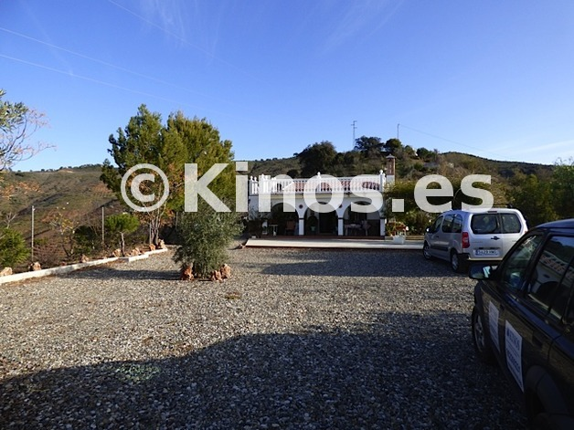 Large_parcela13_malaga_kinosgroup